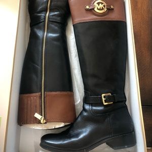 MICHAEL KORS boots, hit below the knee. Gently worn, please see pictures.